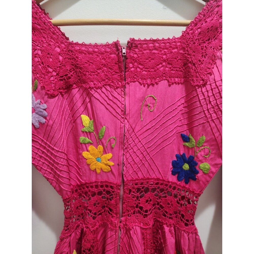 Stunning VTG MEXICAN OAXACA WEDDING PENTUCK Pink Lace FLORAL EMBROIDERY Dress XS - Picture 7 of 8